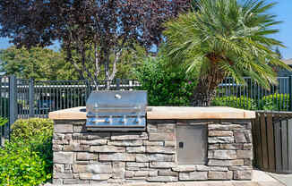 The Commons Apartments BBQ station