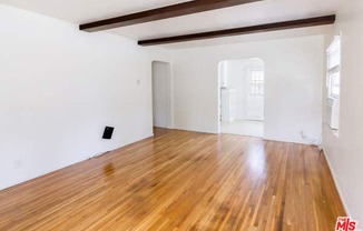 2598 Amherst Ave, Los Angeles CA