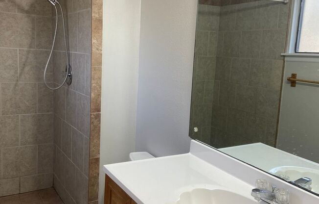 3 bed 2 bath house