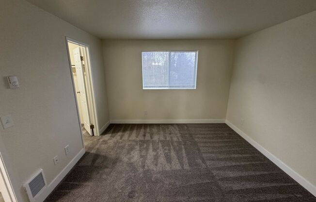 3 beds, 2 baths, 1,126 sqft, $2,275, Unit C201