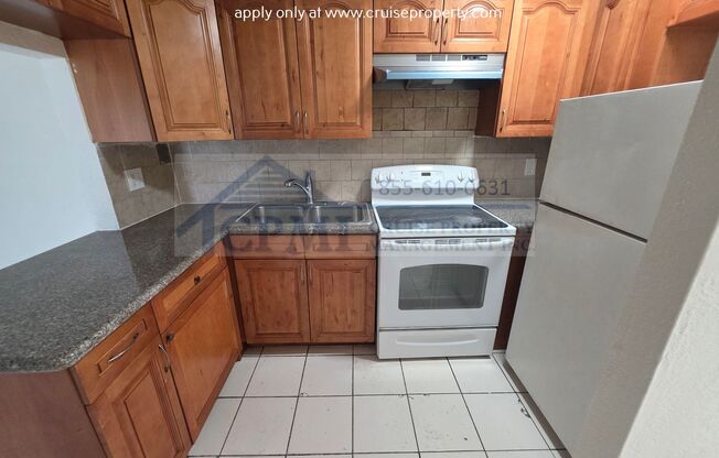 2 beds, 1 bath, 827 sqft, $1,850, Unit 6953- 7th