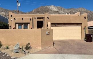 Pool home in La Quinta Cove