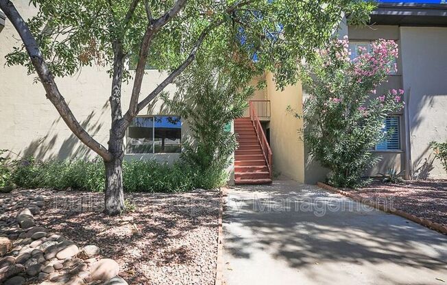 4201 E CAMELBACK Road