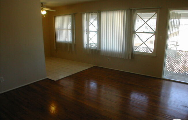 1 bed, 1 bath, 800 sqft, $1,750, Unit 5