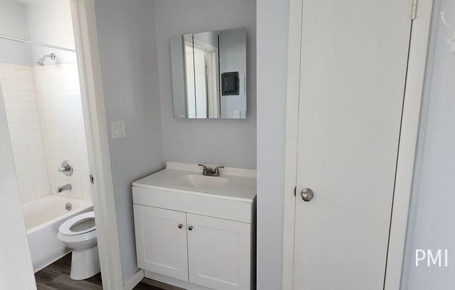 5340 W. 10th Ave #20