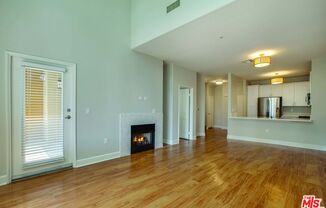 348 S HAUSER BLVD