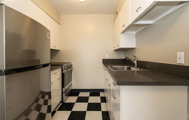 1 bed, 1 bath, 550 sqft, $1,400, Unit 105