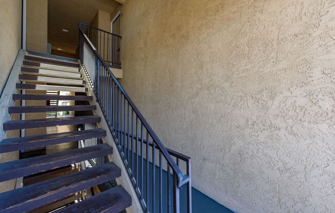 Quiet, Unit in Santee with View!
