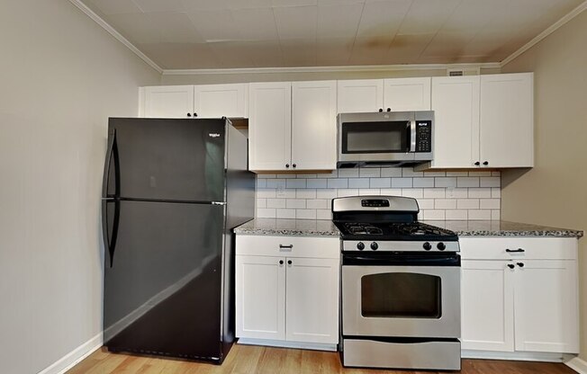7109 E 104 ST