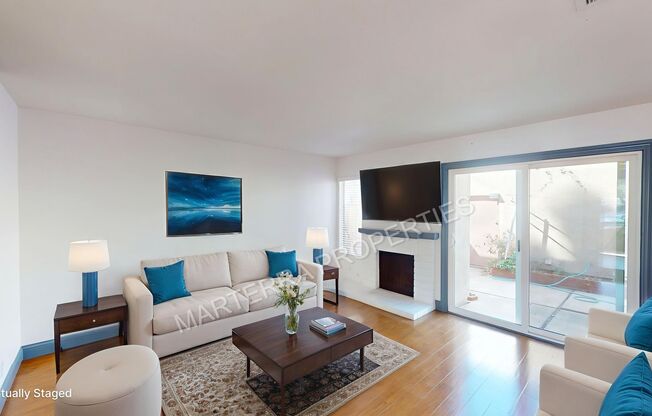 2-bedroom Townhome in Irvine!