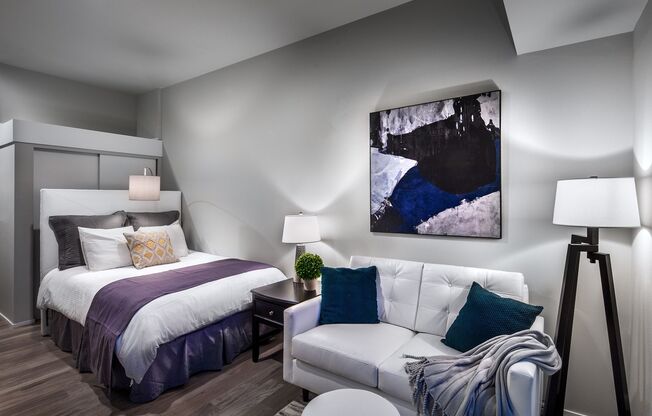 Studio, 1 bath, 316 sqft, $1,450, Unit 308