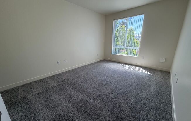 2 beds, 2 baths, 890 sqft, $2,610, Unit 218
