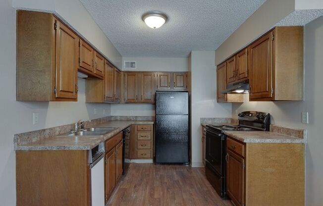 1 bed, 1 bath, 836 sqft, $850, Unit 104-9003