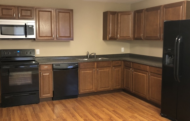 3 beds, 2 baths, $2,150