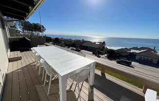 3 beds, 3 baths, 3,104 sqft, $9,995, Unit 1034 Via Malibu