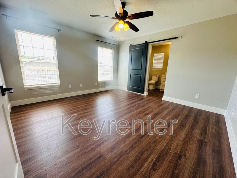 5330 BLUE STAR DR