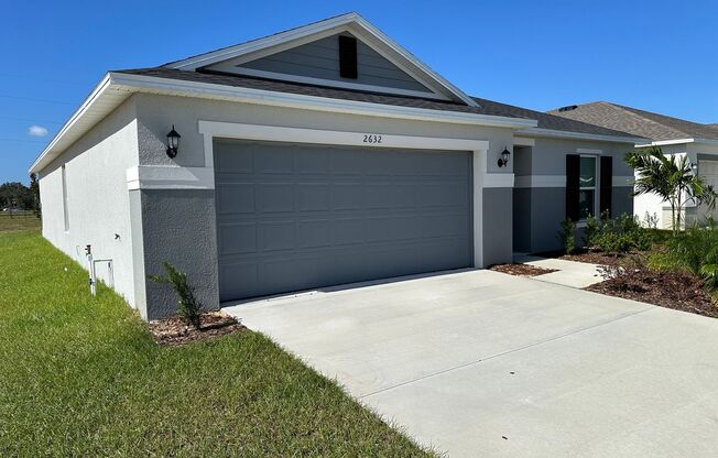 JUST REDUCED!! NEW CONSTRUCTION!!! Luxurious Brand-New, Energy-Efficient 4-Bedroom Home for Rent Near S Lakeland!