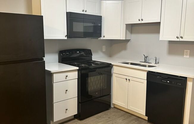 1 bed, 1 bath, $945