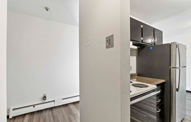 1 bed, 1 bath, 750 sqft, $1,100, Unit 7720-218