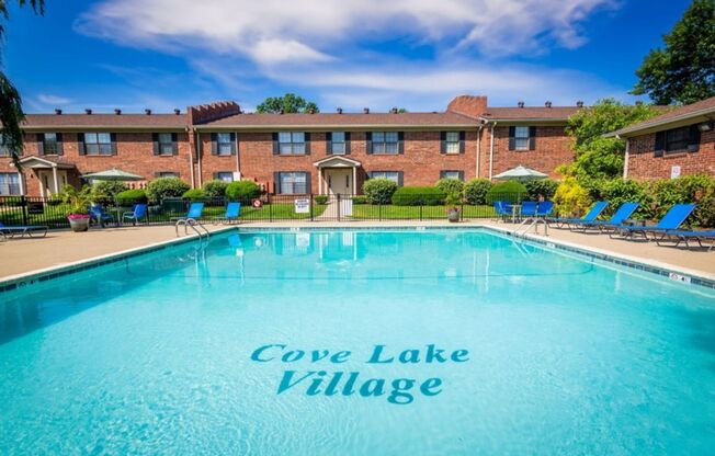 2 beds, 1.5 baths, 1,050 sqft, $1,295, Unit 081