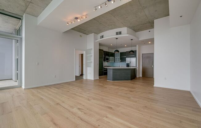 2 beds, 2.5 baths, $3,995, Unit Unit 809