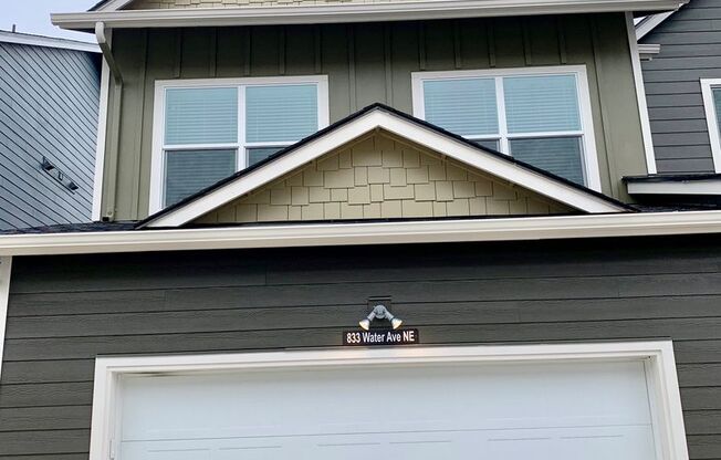 3bed 2.5 bath close to river