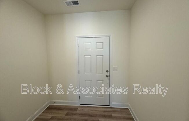 139 HYACINTH LN