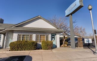 Live Smart at The Sparks Studios – Flexible Leasing, All-Inclusive Comfort