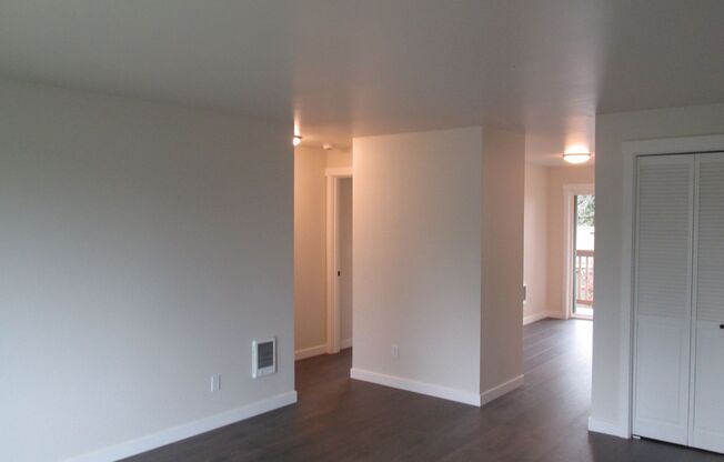 2 beds, 1 bath, 872 sqft, $1,850, Unit 330 N. Pine Street #C