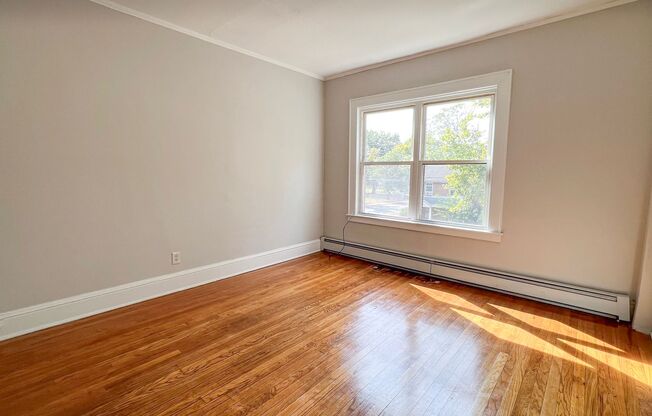 1 bed, 1 bath, $1,230, Unit 8