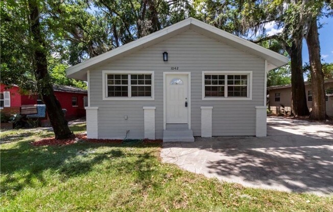 2 bedroom 1 bath home