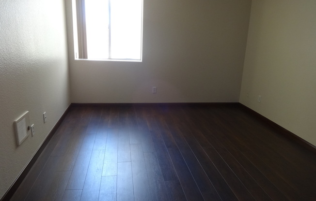 1 bed, 1 bath, $2,250, Unit #206