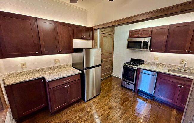 1 bed, 1 bath, 600 sqft, $1,795, Unit 233-207