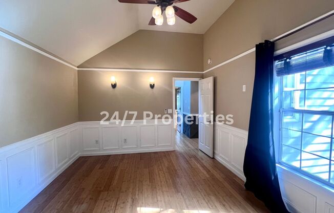 2 beds, 2.5 baths, $2,395