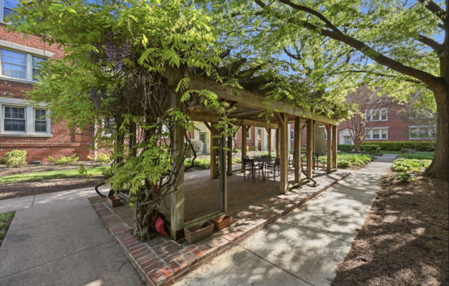 1 bed, 1 bath, $1,928, Unit Unit #4