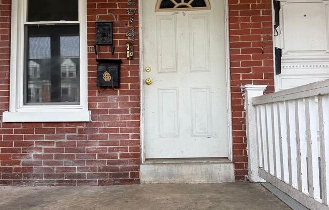 Student Housing -- 6 Bedroom Townhome by York College
