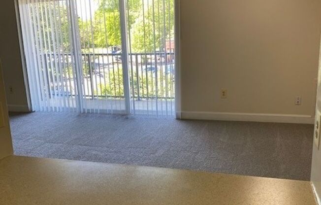 1 bed, 1 bath, 800 sqft, $1,525, Unit 3410 #103