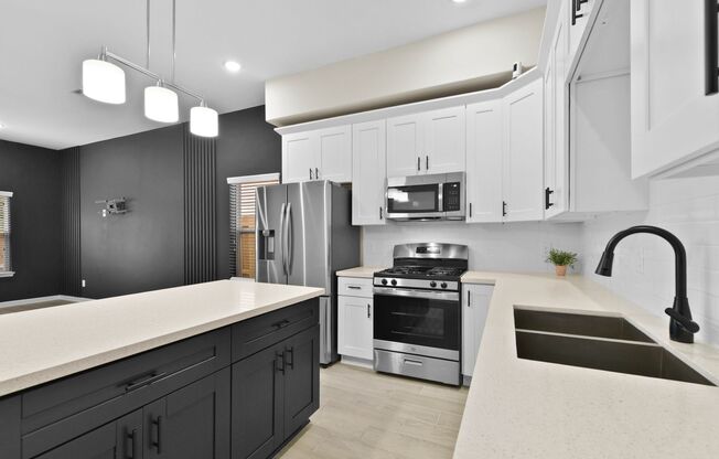 Beautiful 3-Bedroom, 2.5-Bathroom Two-Story Home with Modern Finishes