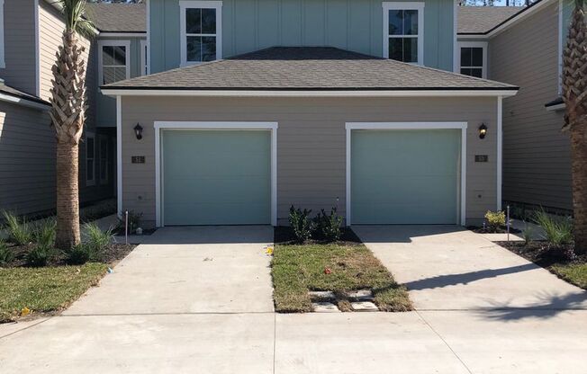 3 bedroom 2.5 bath Townhome with 1 car garage