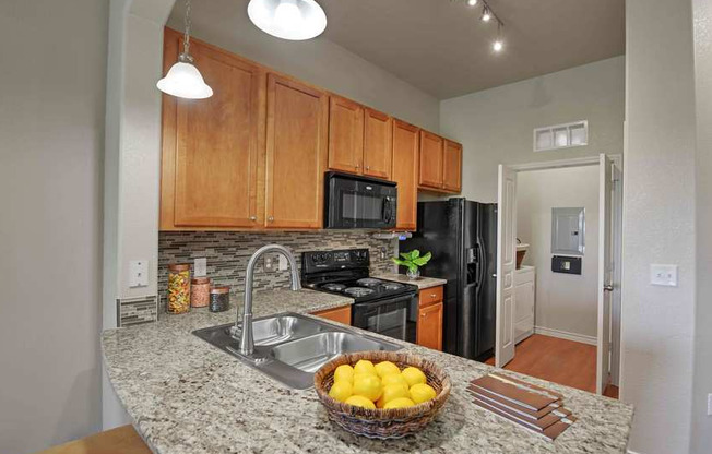 12601 GALLERIA CIR