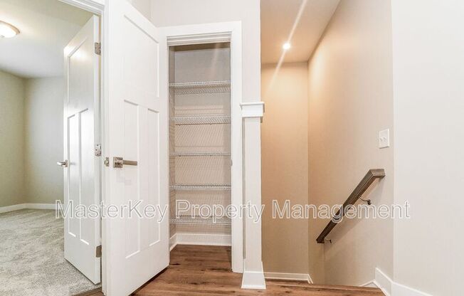 1105 TENDER DR