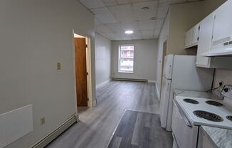 1 bed, 1 bath, $1,295, Unit 307