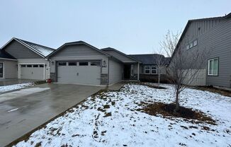 3 beds, 2 baths, $1,795