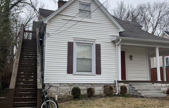 1359 High Street