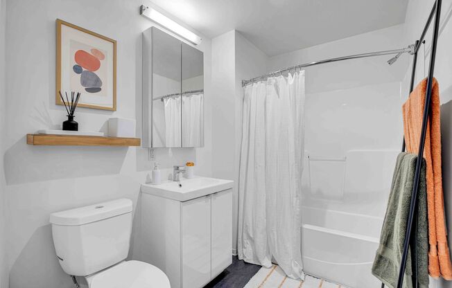 1 bed, 1 bath, 494 sqft, $1,350, Unit 261-306