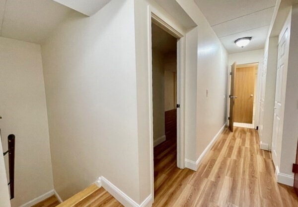 3 beds, 1 bath, 1,000 sqft, $4,500, Unit 1