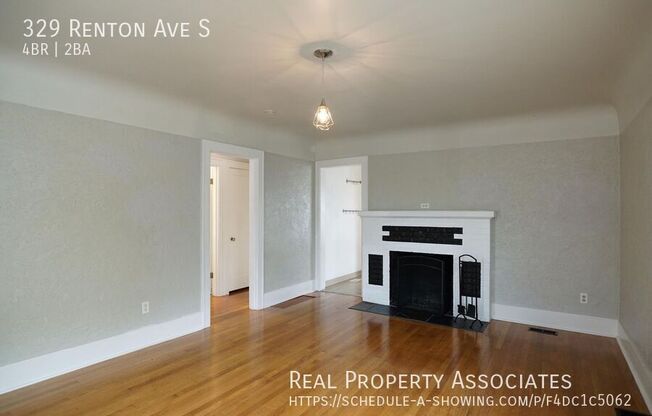 329 RENTON AVE S