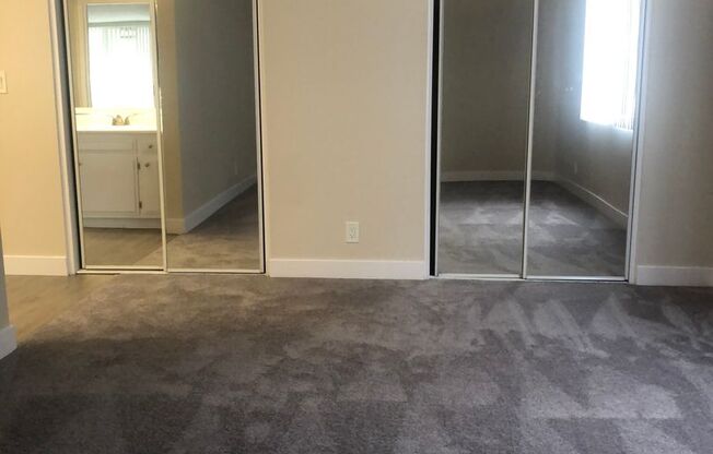 3 beds, 2 baths, $3,295, Unit 201