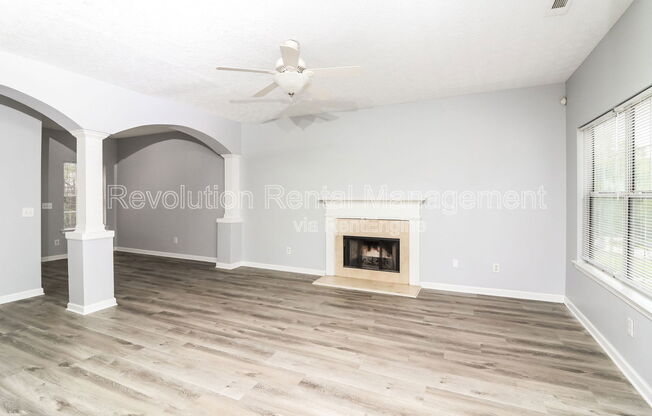 4518 SWAN TRCE