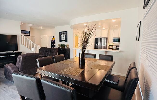 Beautiful 3-Bedroom Home in Gated El Cajon Community MOVE IN SPECIAL $500 OFF first month rent!